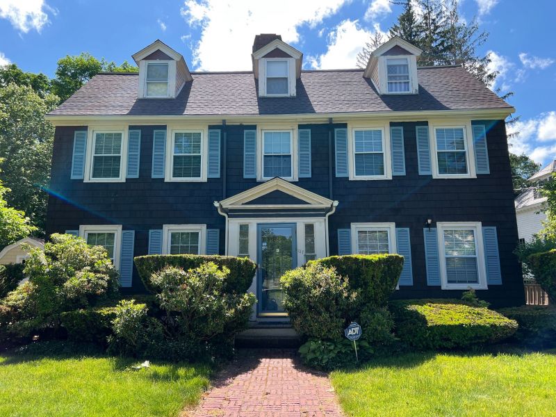 Comparing Metal Windows Replacement And Vinyl Options